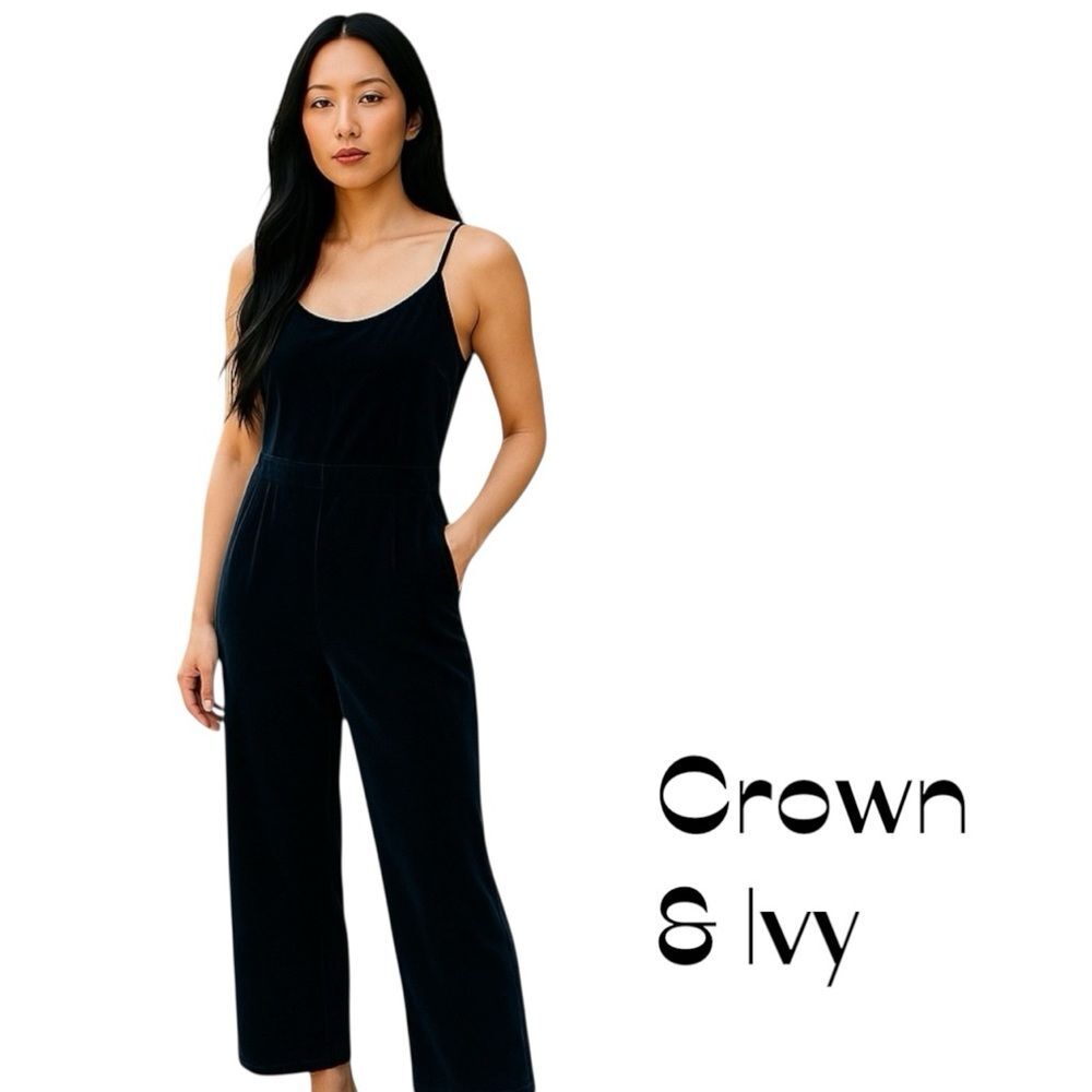 Crown & Ivy Black Velvet Wide Leg Cottagecore Jumpsuit NWT Size 6 Party Holiday